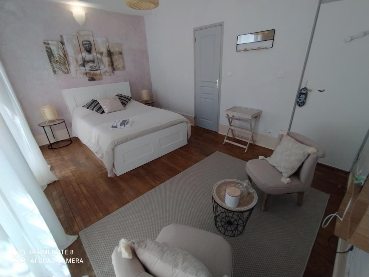 Couette Et Tartine Bed & Breakfast Шалон-сюр-Сон Екстериор снимка