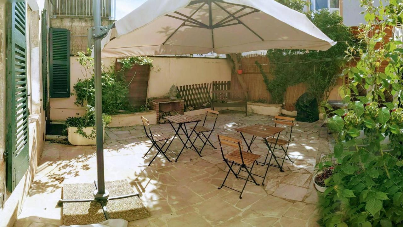 Couette Et Tartine Bed & Breakfast Шалон-сюр-Сон Екстериор снимка