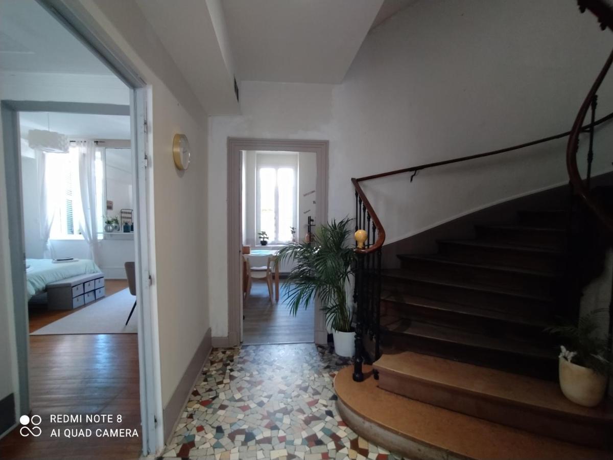 Couette Et Tartine Bed & Breakfast Шалон-сюр-Сон Екстериор снимка