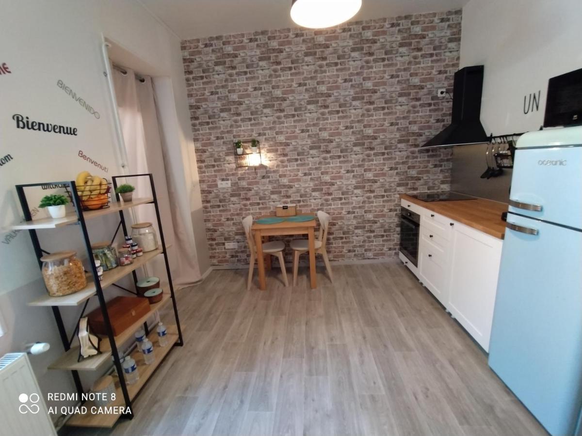 Couette Et Tartine Bed & Breakfast Шалон-сюр-Сон Екстериор снимка
