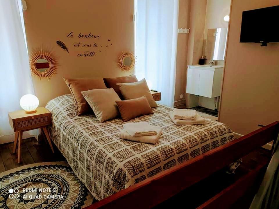 Couette Et Tartine Bed & Breakfast Шалон-сюр-Сон Екстериор снимка